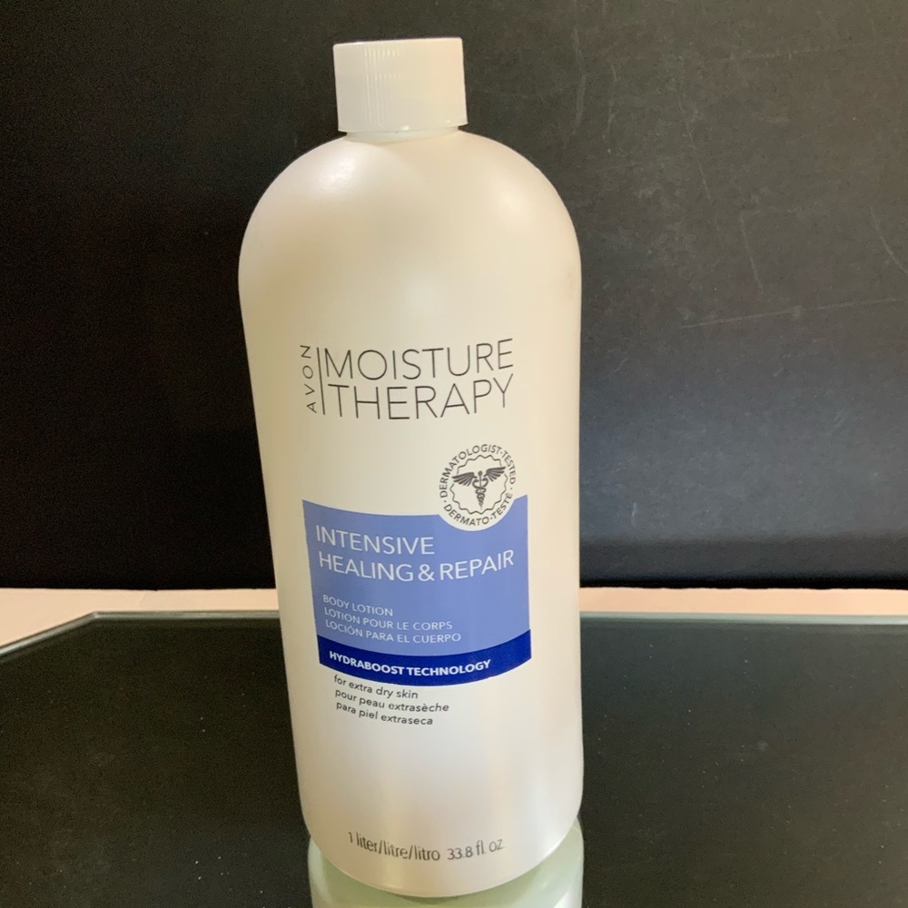 Moisture Therapy Intensive Healing and Repair Body Lotion 33.8 fl oz New